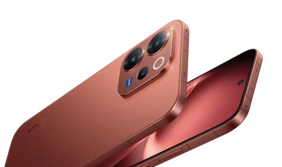 Vivo, yeni akıllı telefonu V70’i tanıttı. 120 Hz AMOLED ekran,