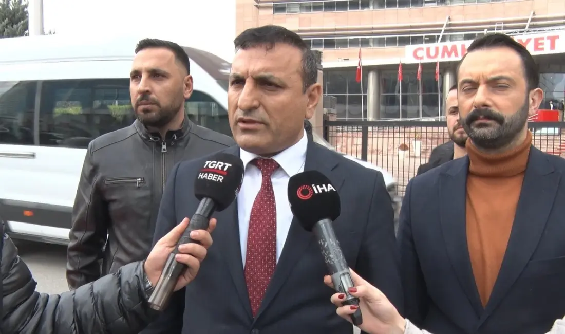 Cumhuriyet Halk Partisi’ne (CHP) yönelik eleştirileri sebebiyle CHP Yüksek Disiplin
