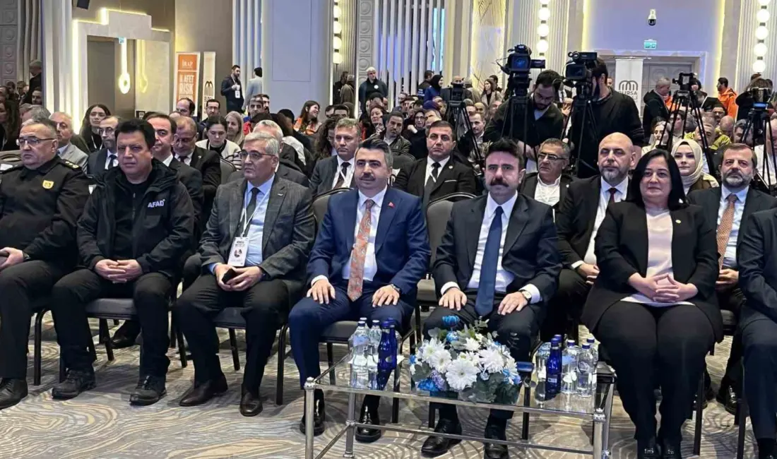 Bursa Belediyeler Birliği tarafından düzenlenen ’Bursa İRAP 2027-32 Afet Risk