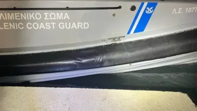 Yunanistan’ın Sakız Adası açıklarında sahil güvenlik botu ile çarpışan teknedeki