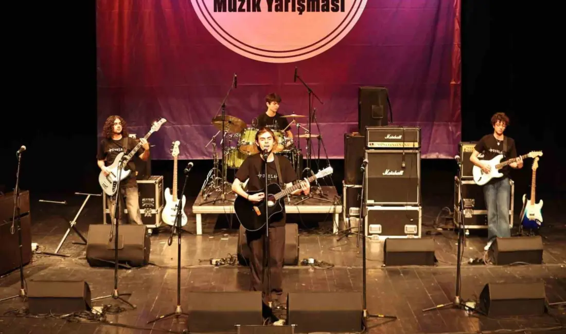 Nilüfer Belediyesi tarafından bu yıl 15’incisi düzenlenen Nilüfer Liseli Gençler