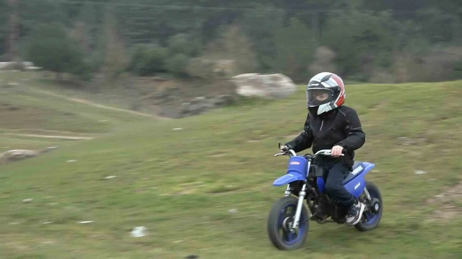 Bursa’da daha 2 yaşındayken denge bisikletini rahatlıkla kullanmayı, 4,5 yaşındayken