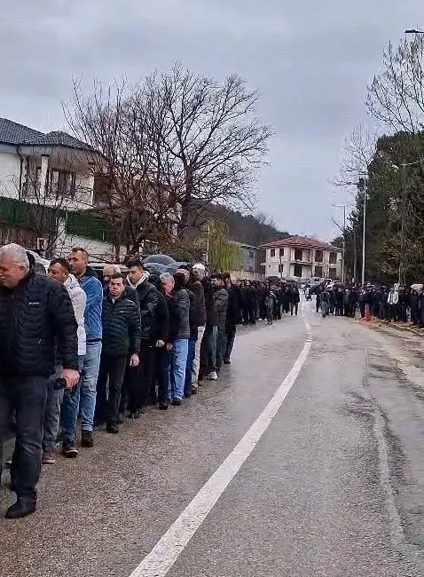 Bursa’nın İnegöl ilçesine bağlı kırsal Cerrah Mahallesi’nde vatandaşlar, geleneksel hale