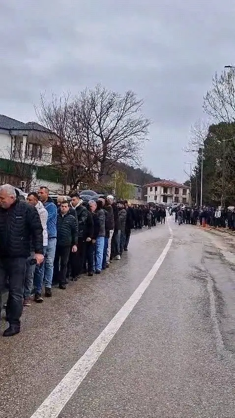 Bursa’nın İnegöl ilçesine bağlı kırsal Cerrah Mahallesi’nde vatandaşlar, geleneksel hale