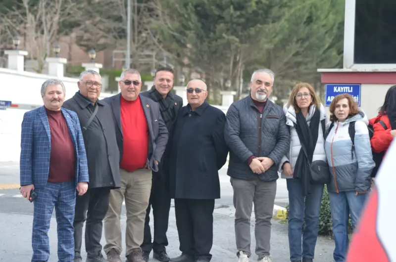 CHP İnegöl İlçe Örgütü, Cumhurbaşkanı adayı Ekrem İmamoğlu’nun yargılandığı dava