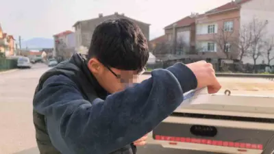 Bursa’nın İnegöl ilçesinde abartı egzoz kullanan ve ehliyetsiz olduğu belirlenen