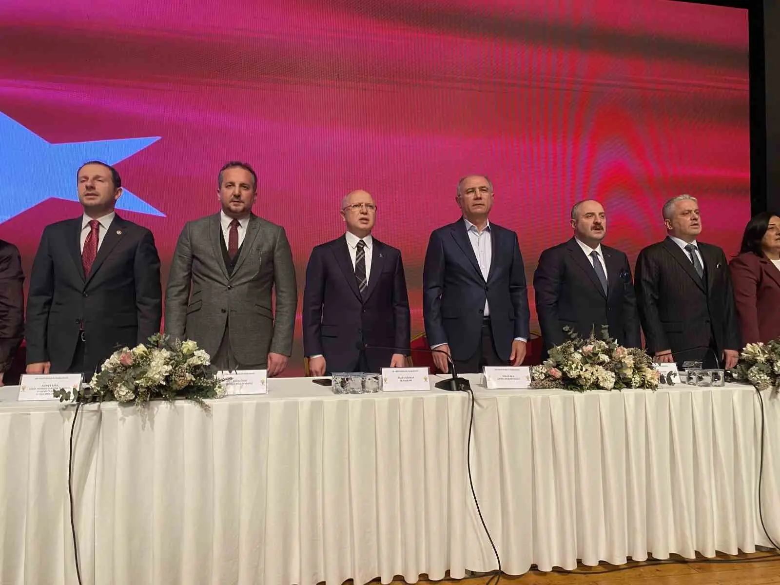 AK Parti Bursa İl Başkanlığı tarafından Ramazan Bayramı’nın ilk gününde