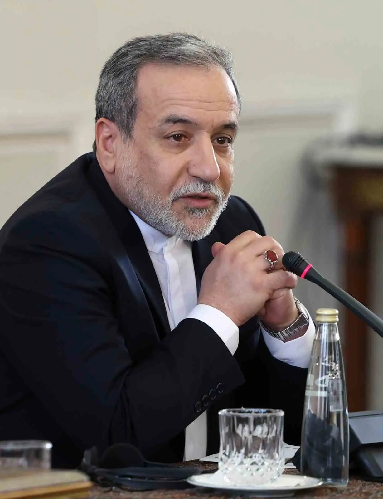 İran Dışişleri Bakanı Abbas Arakçi, Türkçe yayımladığı mesajda Türkiye’ye teşekkür