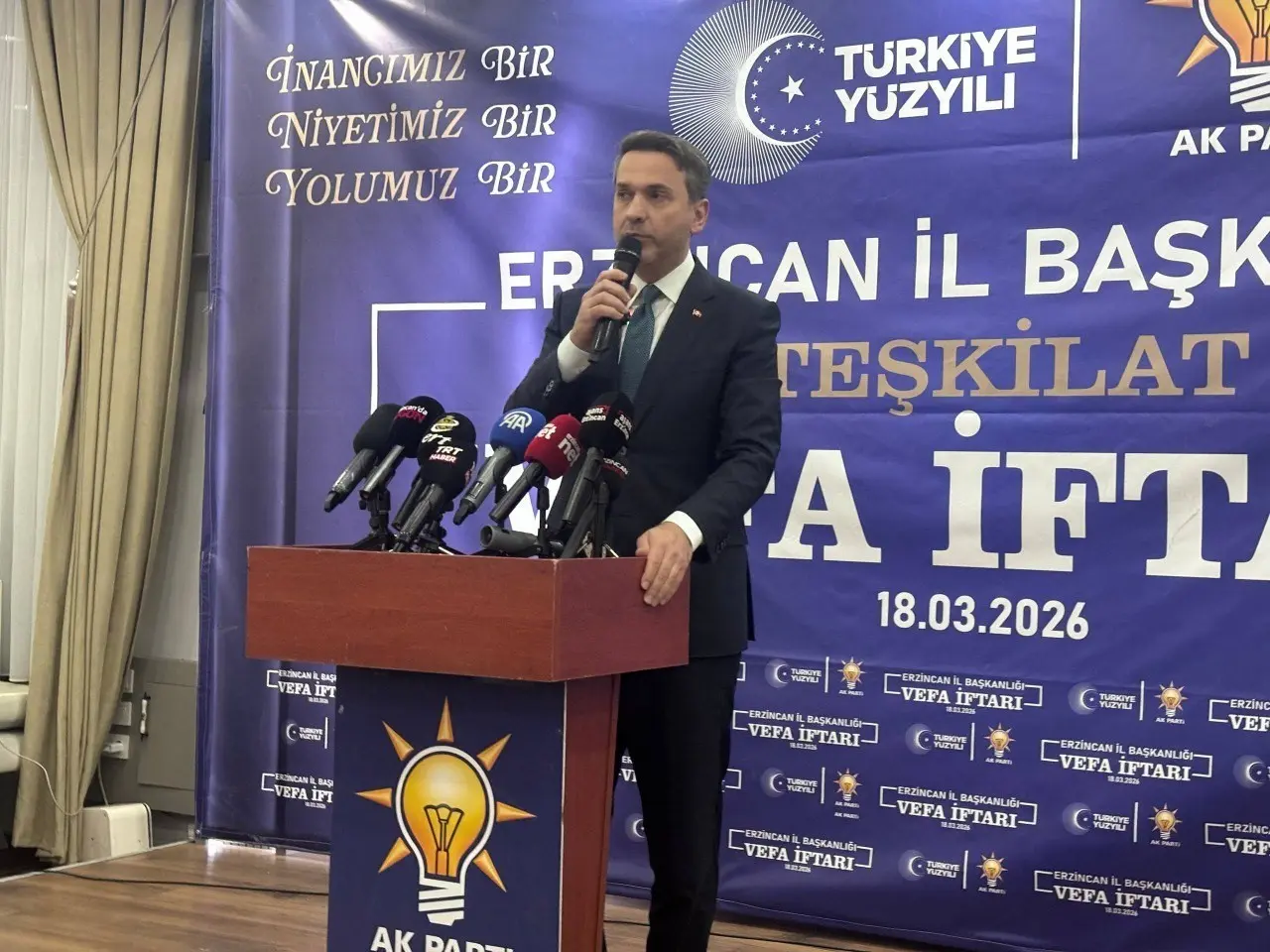Enerji ve Tabii Kaynaklar Bakanı Alparslan Bayraktar, Erzincan’da düzenlenen “Vefa
