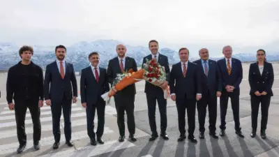 Enerji ve Tabii Kaynaklar Bakanı Alparslan Bayraktar, çeşitli programlara katılmak