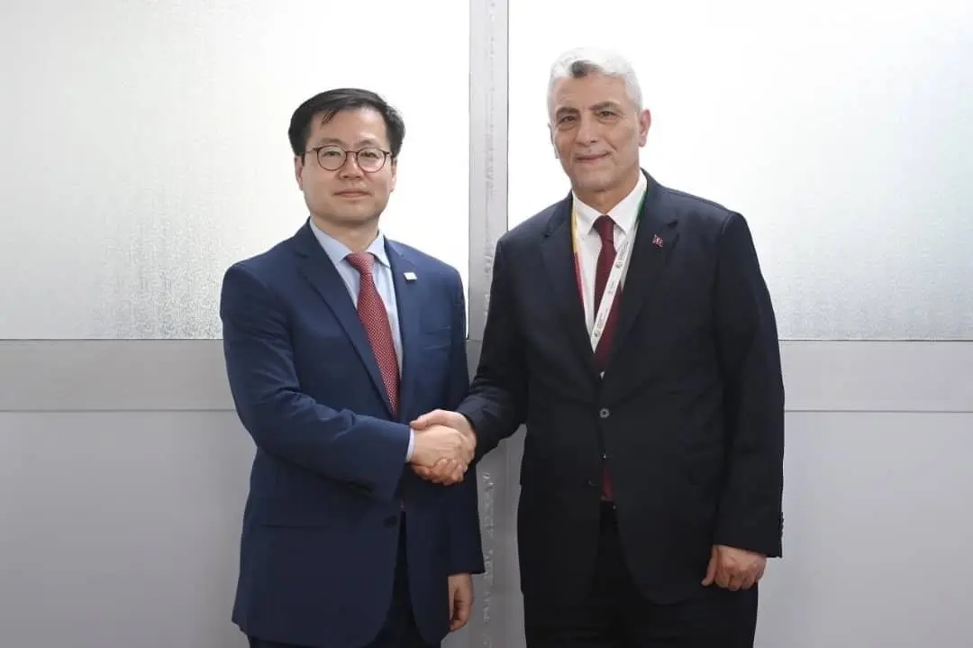 Ticaret Bakanı Ömer Bolat, Yaounde’de Güney Kore Ticaret Bakanı Yeo