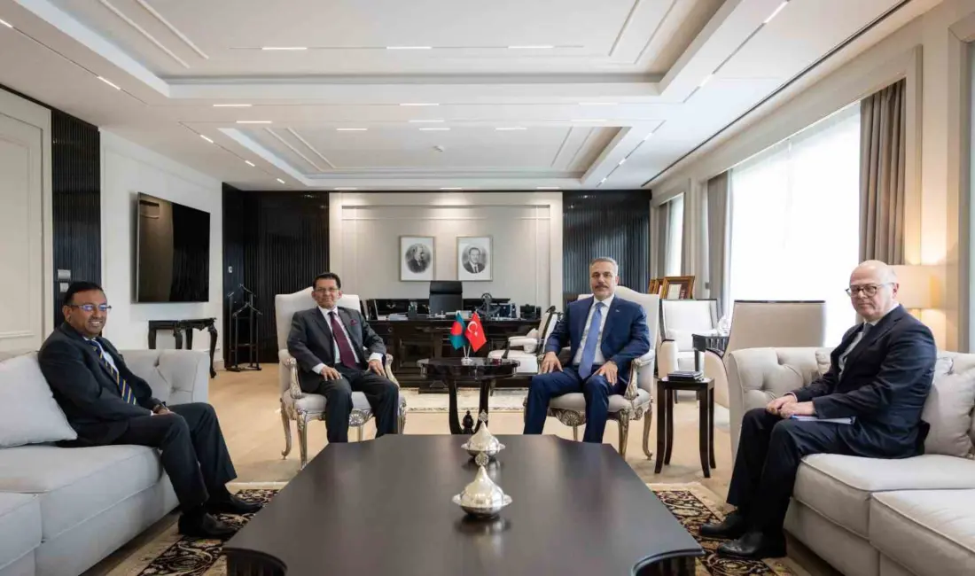 Dışişleri Bakanı Hakan Fidan, Bangladeş Dışişleri Bakanı Khalilur Rahman ile