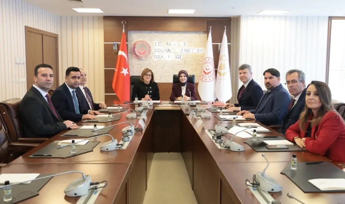 Aile ve Sosyal Hizmetler Bakanı Mahinur Özdemir Göktaş, Gaziantep Büyükşehir