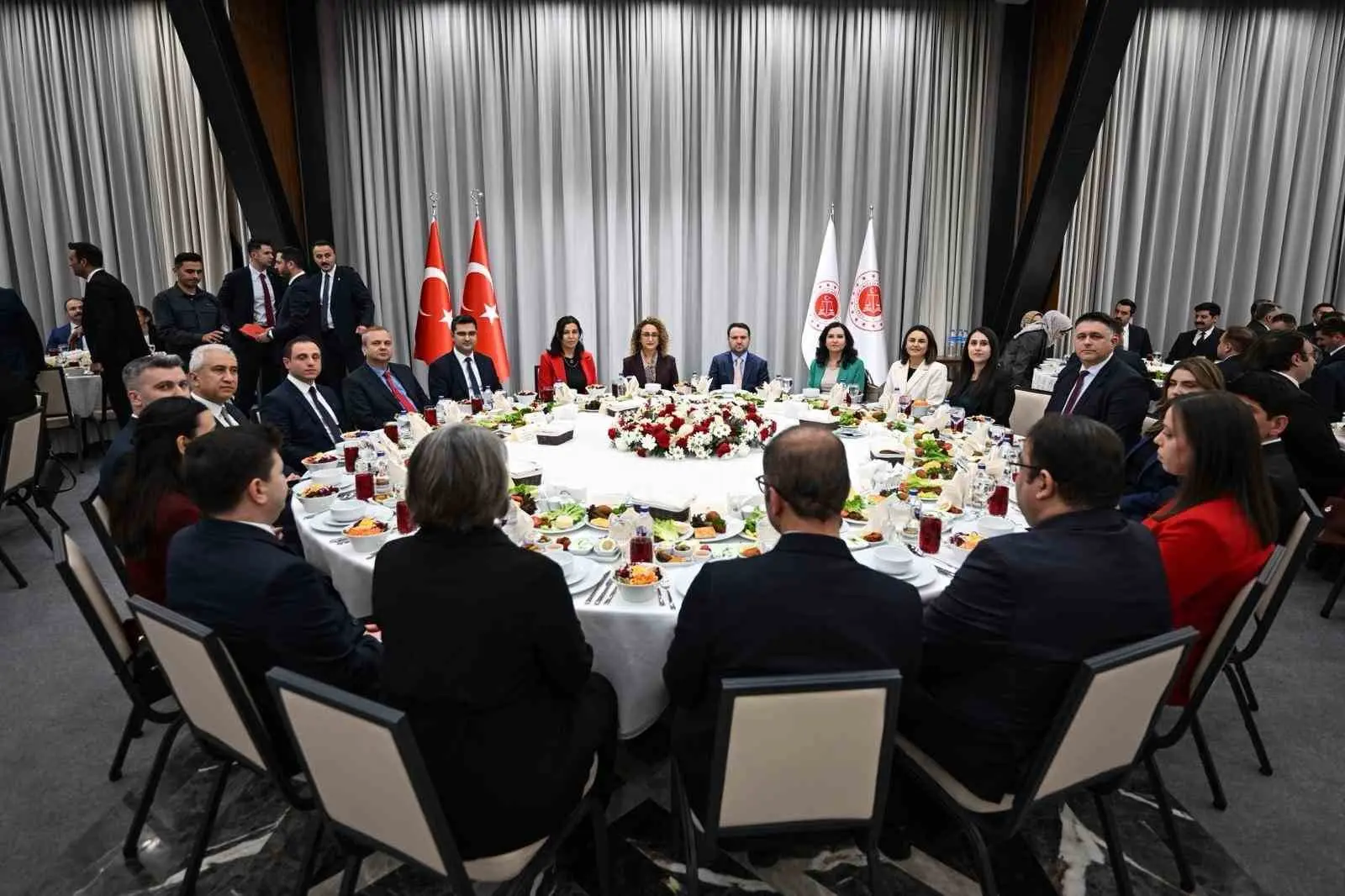 Adalet Bakanı Akın Gürlek, milletin devlete olan inancının güçlü bir