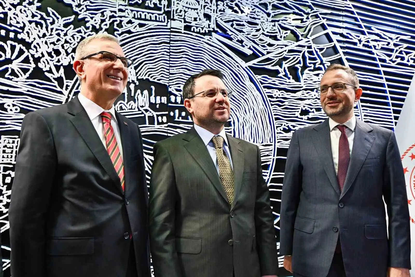 Adalet Bakanı Akın Gürlek, İstanbul Bölge İdare Mahkemesi ziyaretinde, “Sizden