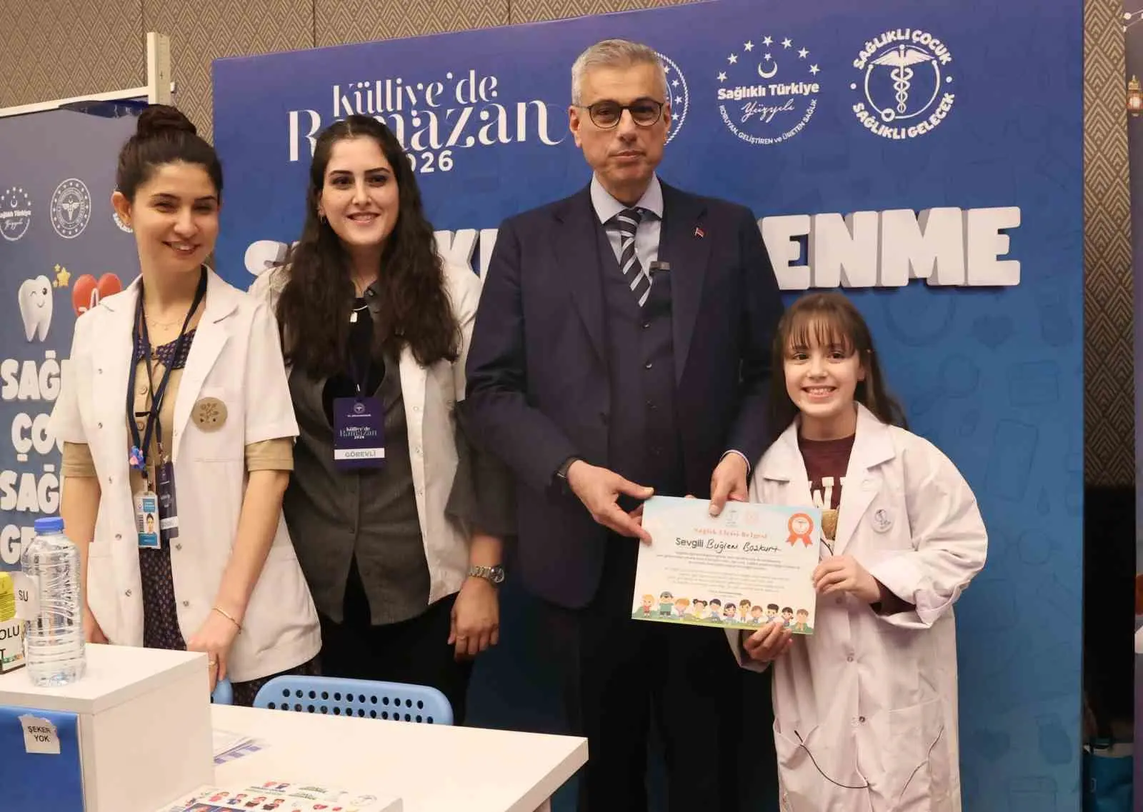 Sağlık Bakanı Kemal Memişoğlu, “Maalesef dünyada üzücü olaylarla da karşı