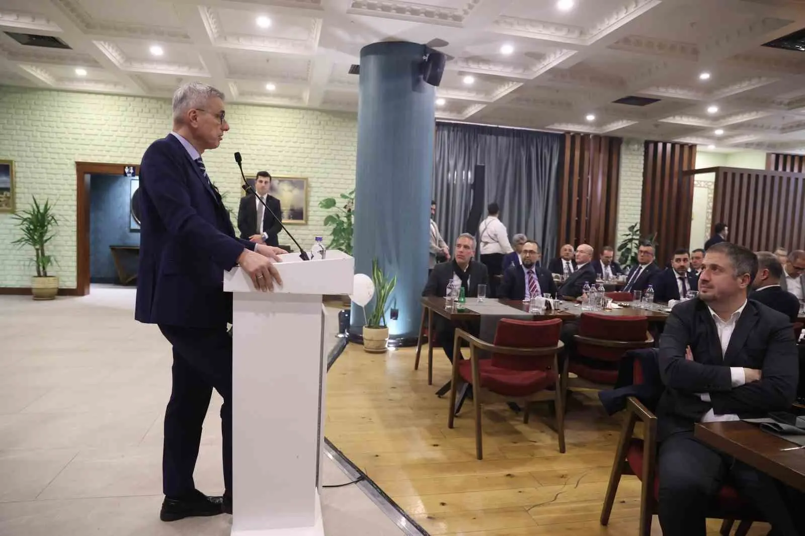 Sağlık Bakanı Kemal Memişoğlu, “Yerli üretimi desteklemeye devam edeceğiz. Yerli