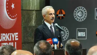 Ulaştırma ve Altyapı Bakanı Abdulkadir Uraloğlu, “Hedefimiz 14 bin kilometre