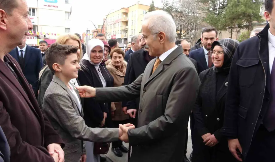 Ulaştırma ve Altyapı Bakanı Abdulkadir Uraloğlu, “Isparta’mızda Dereboğazı yolu gündemimizde