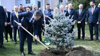 Tarım ve Orman Bakanı İbrahim Yumaklı, çeşitli ziyaret ve temaslarda