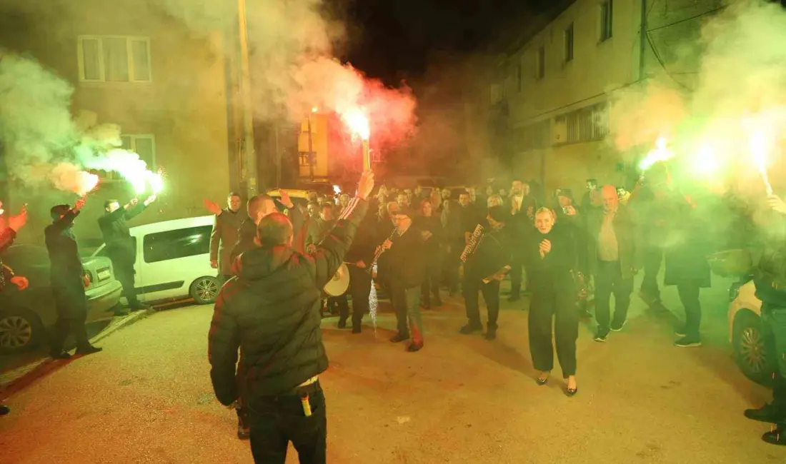 Bursa Büyükşehir Belediye Başkanı Mustafa Bozbey, eşi Seden Bozbey ile