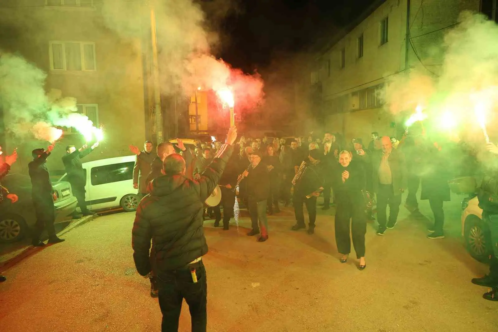 Bursa Büyükşehir Belediye Başkanı Mustafa Bozbey, eşi Seden Bozbey ile
