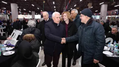 Bursa Büyükşehir Belediyesi’nin Mustafakemalpaşa’da düzenlediği iftar programında konuşan Başkan Mustafa