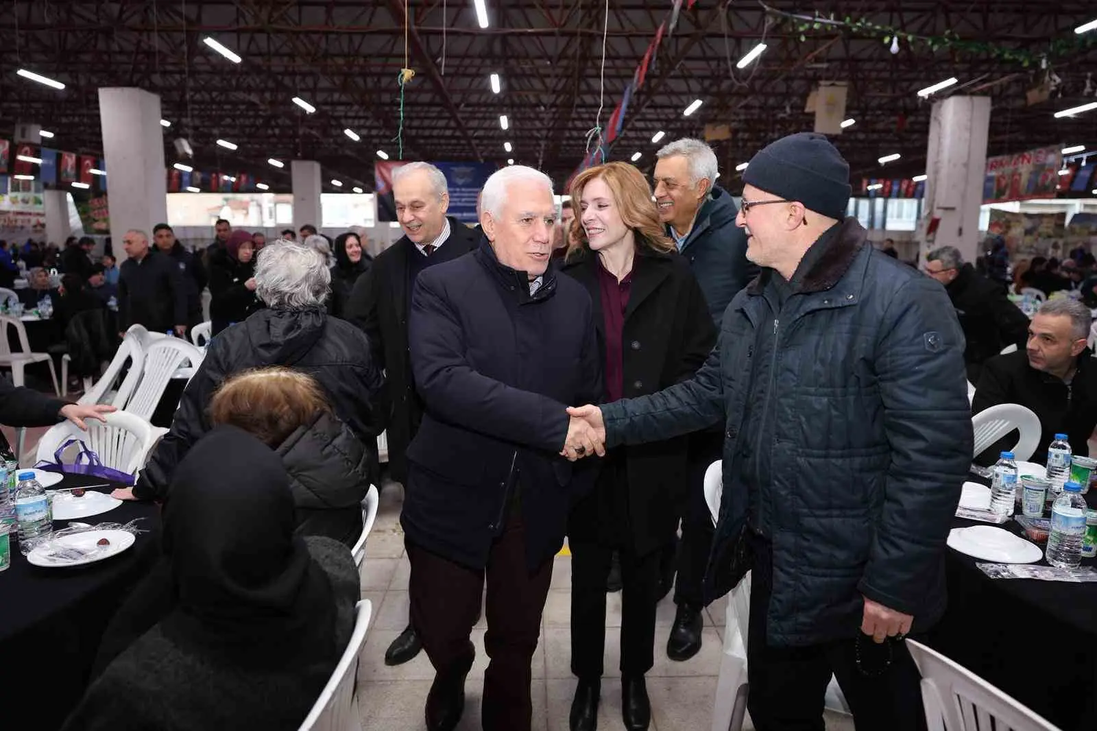 Bursa Büyükşehir Belediyesi’nin Mustafakemalpaşa’da düzenlediği iftar programında konuşan Başkan Mustafa