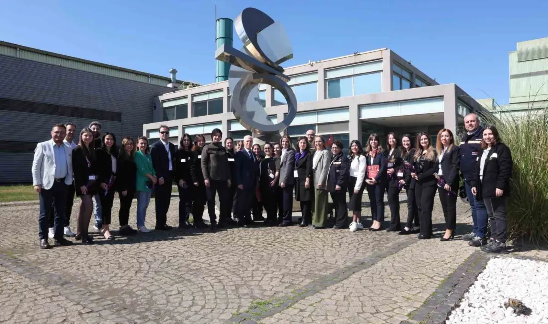 Bursa Büyükşehir Belediye Başkanı Mustafa Bozbey, 8 Mart Dünya Kadınlar