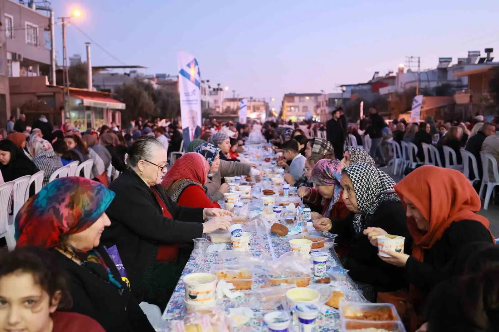 Yüreğir Belediye Başkanı Ali Demirçalı, Ramazan ayının dayanışma ve kardeşlik