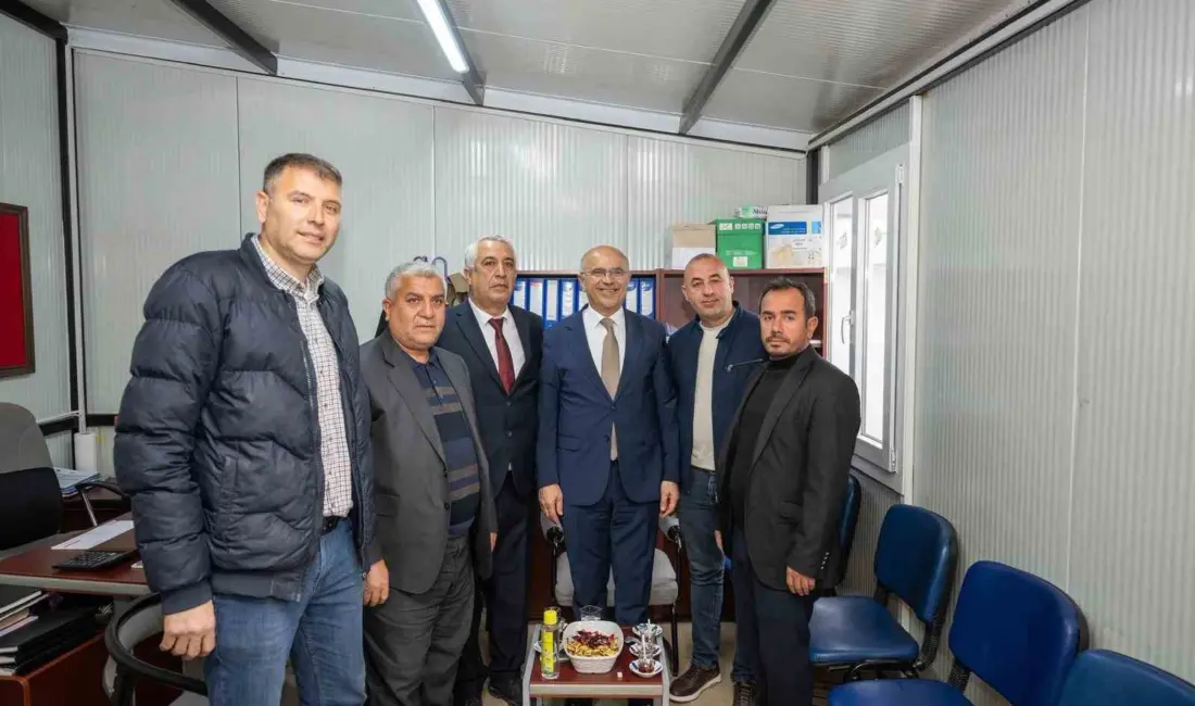 Malatya Büyükşehir Belediye Başkanı Sami Er, “Depremin yaralarını sarmakla kalmıyor,