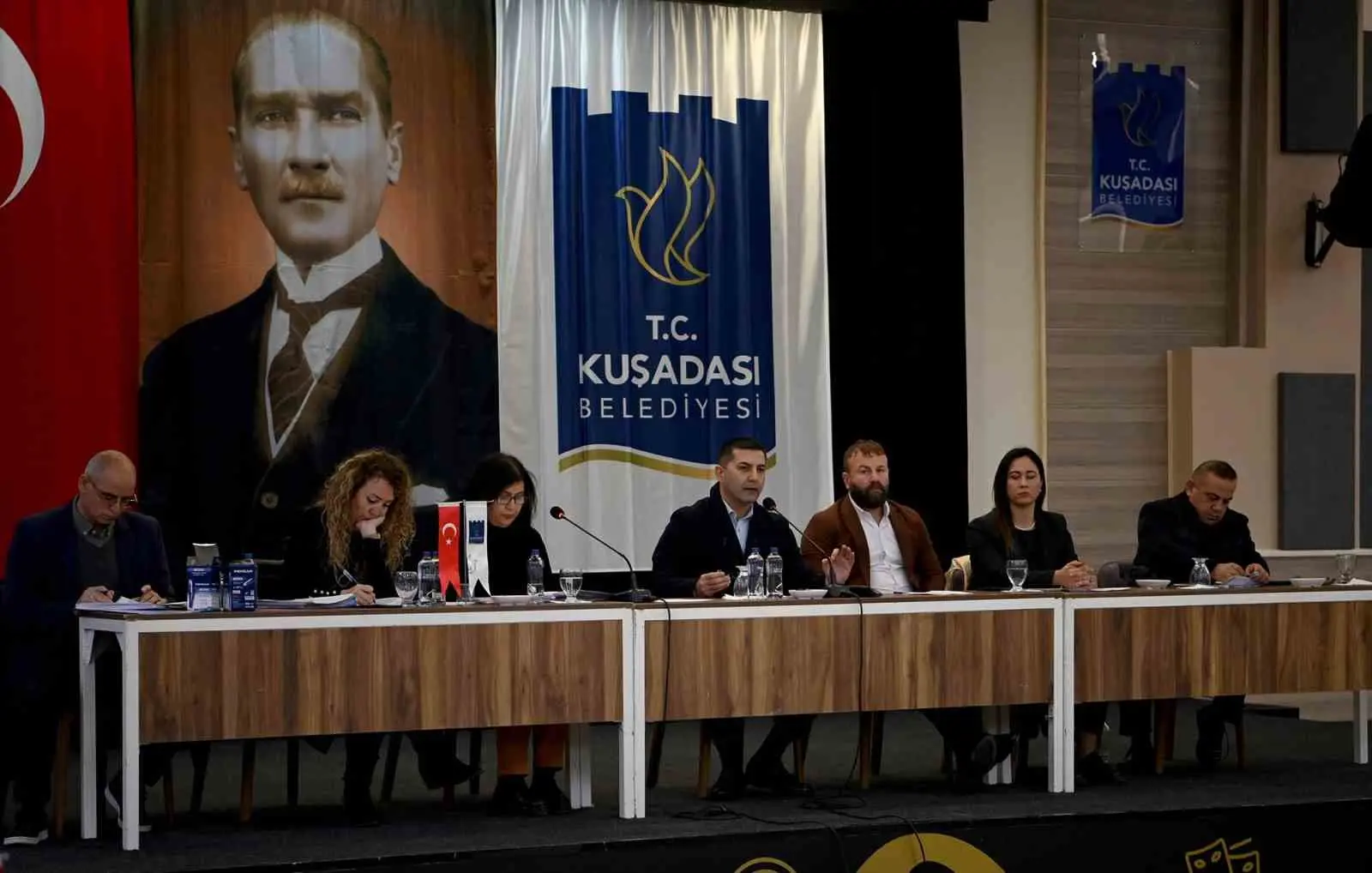 Kuşadası Belediye Meclisi Mart ayı olağan toplantısı gerçekleştirilirken, toplantıda Kuşadası’nda