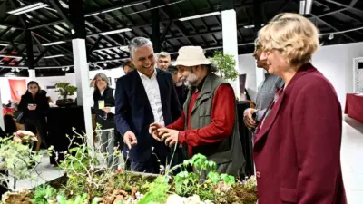Antalya Muratpaşa Belediye Başkanı Ümit Uysal, Yaşlılara Saygı Haftası kapsamında
