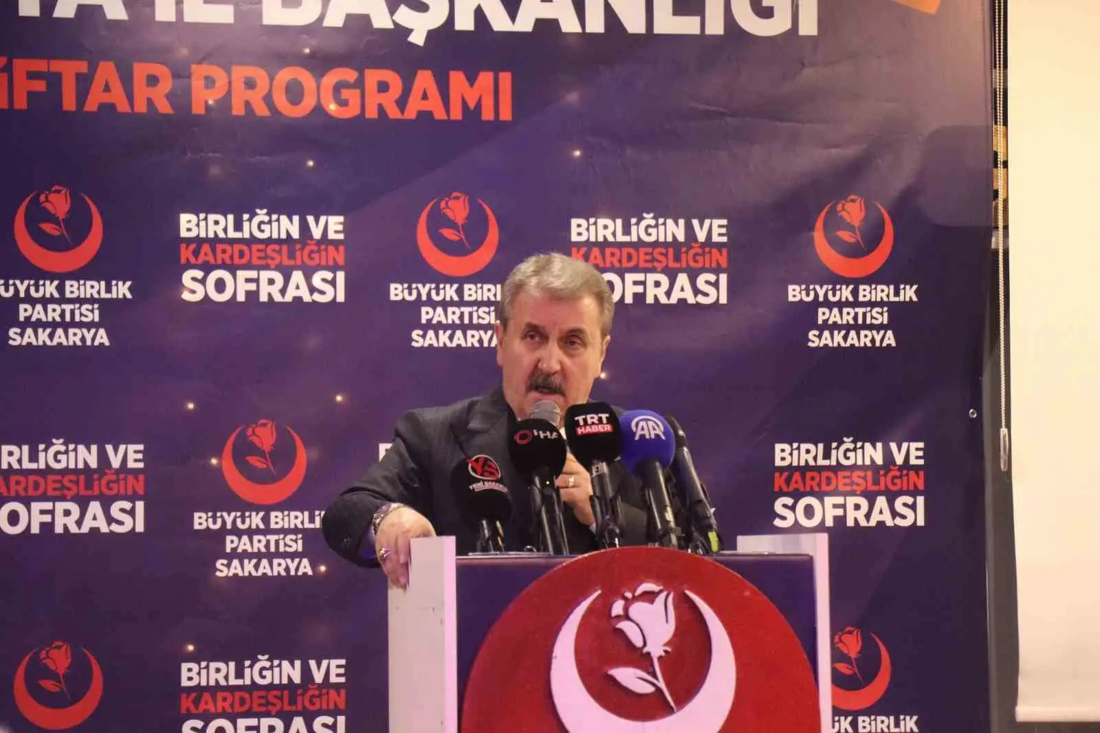 Büyük Birlik Partisi (BBP) Genel Başkanı Mustafa Destici, İsrail Başbakanı