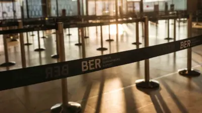 Almanya’da Berlin Brandenburg Havalimanı’nda çalışan yaklaşık 2 bin personelin ücret