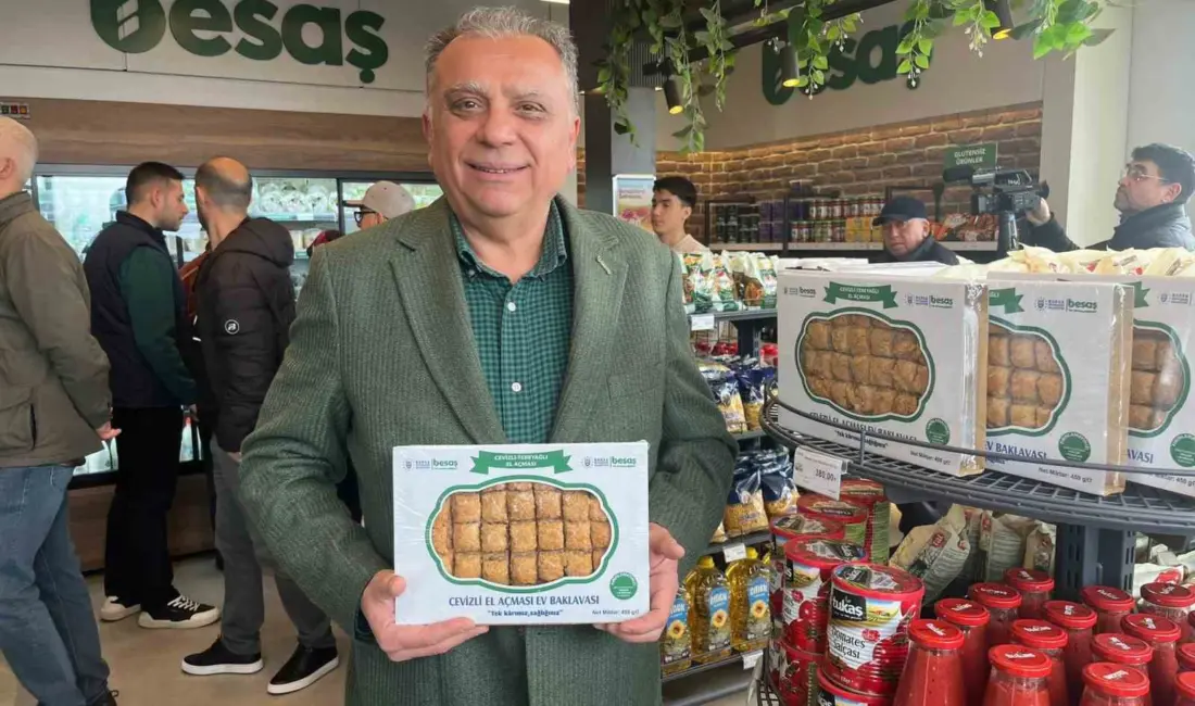 Bursa Büyükşehir Belediyesi’nin iştiraki BESAŞ tarafından satılan cevizli baklavalar bayram