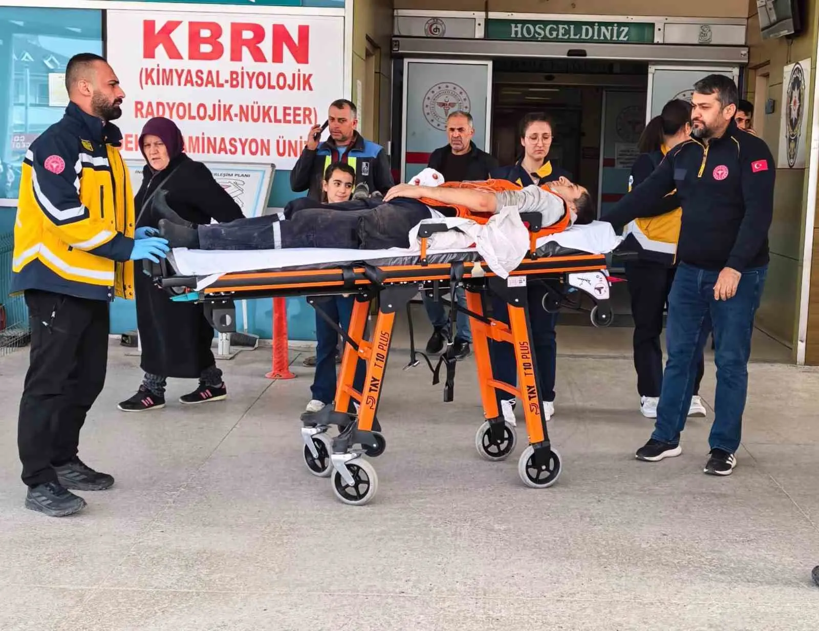 Bursa’nın İnegöl ilçesinde faaliyet gösteren bir orman ürünleri fabrikasında elini