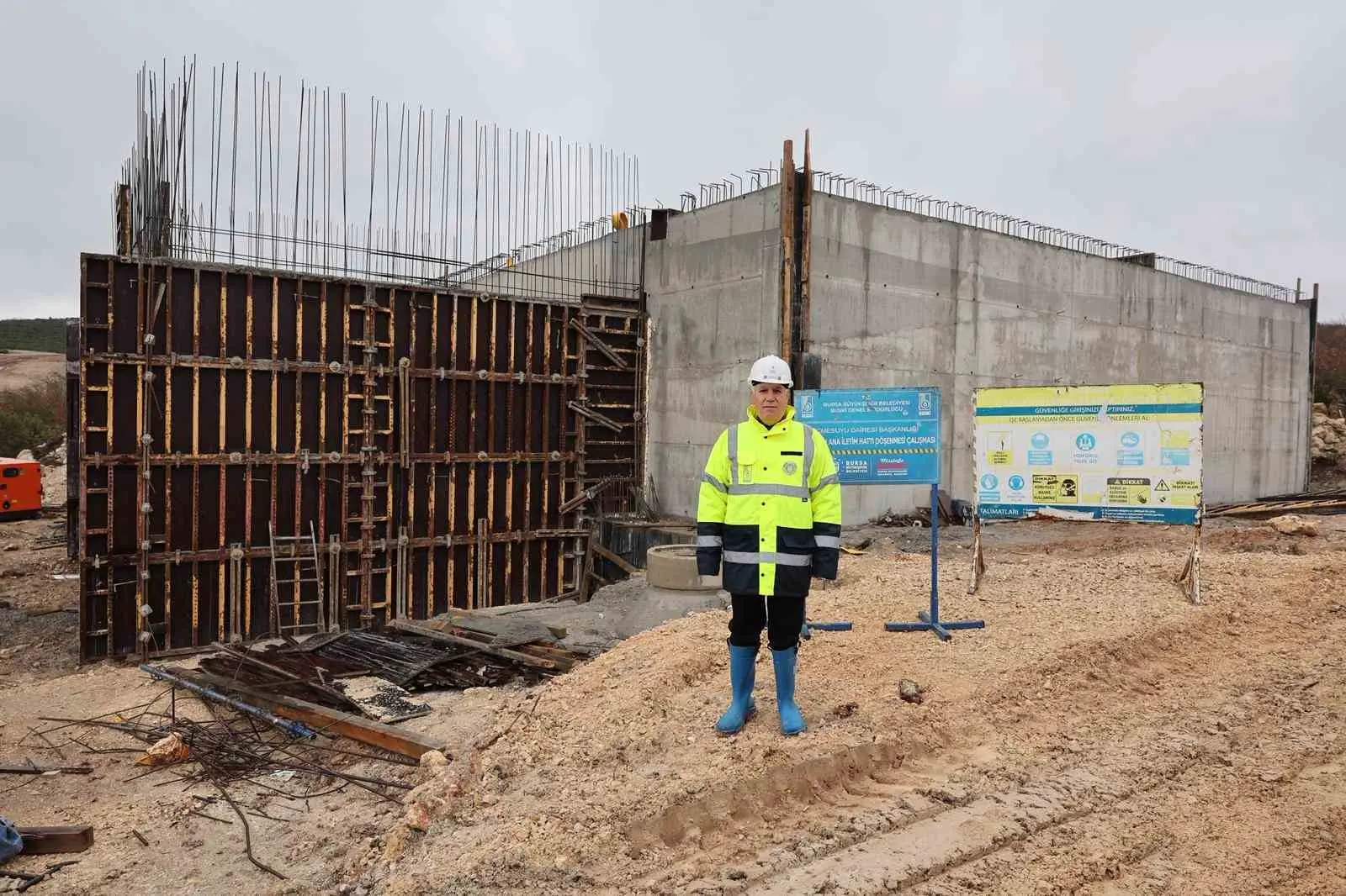 Bursa Büyükşehir Belediyesi, artan nüfus ve yapılaşmayla birlikte su basıncı