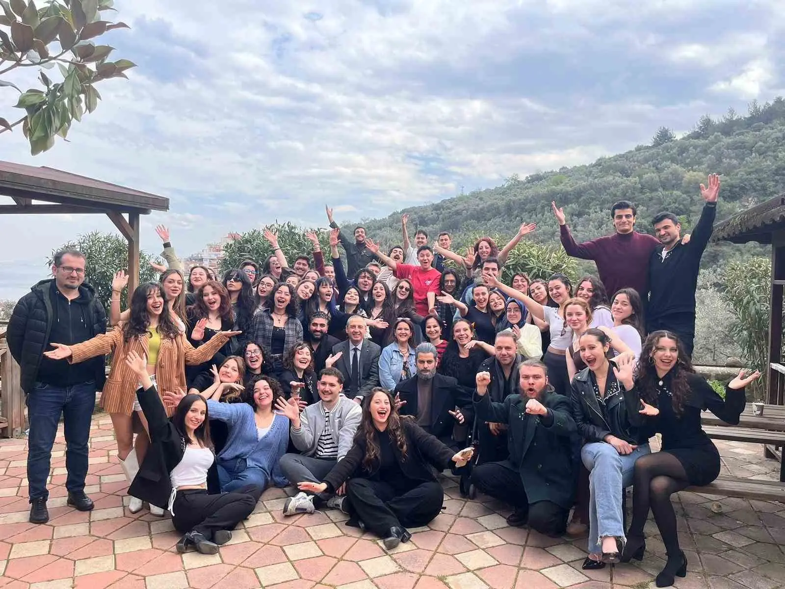 Bursa Uludağ Üniversitesi (BUÜ) Güzel Sanatlar Fakültesi 27 Mart Dünya