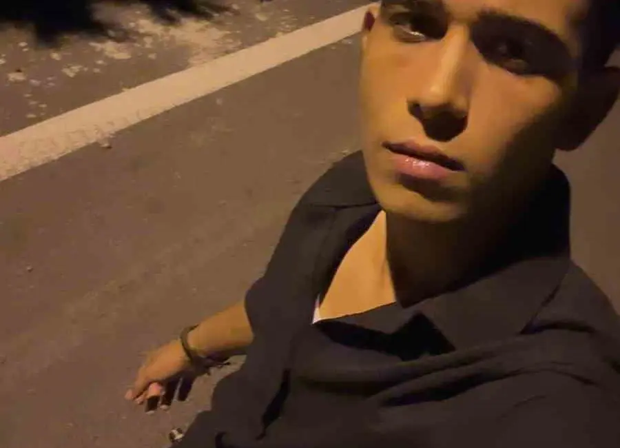 Bursa’nın Nilüfer ilçesine bağlı Görükle Mahallesi’nde yaşayan 18 yaşındaki Levent