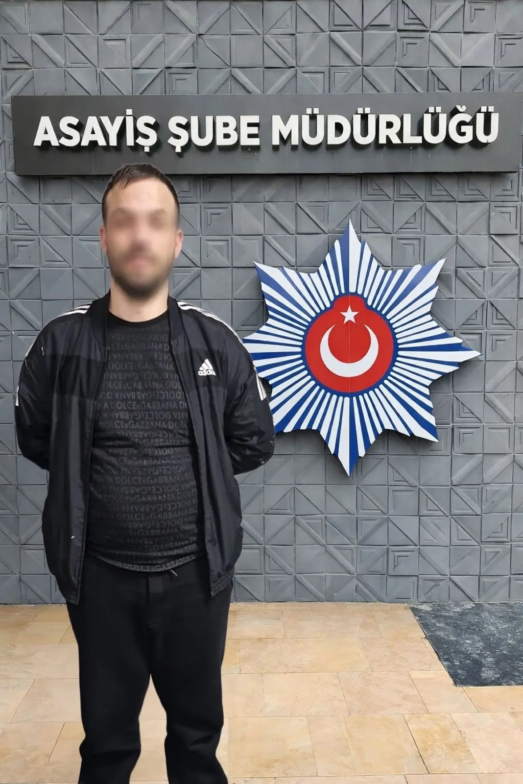 Bursa’da haklarında kesinleşmiş hapis cezası bulunan 8 kişi, polis ekiplerince