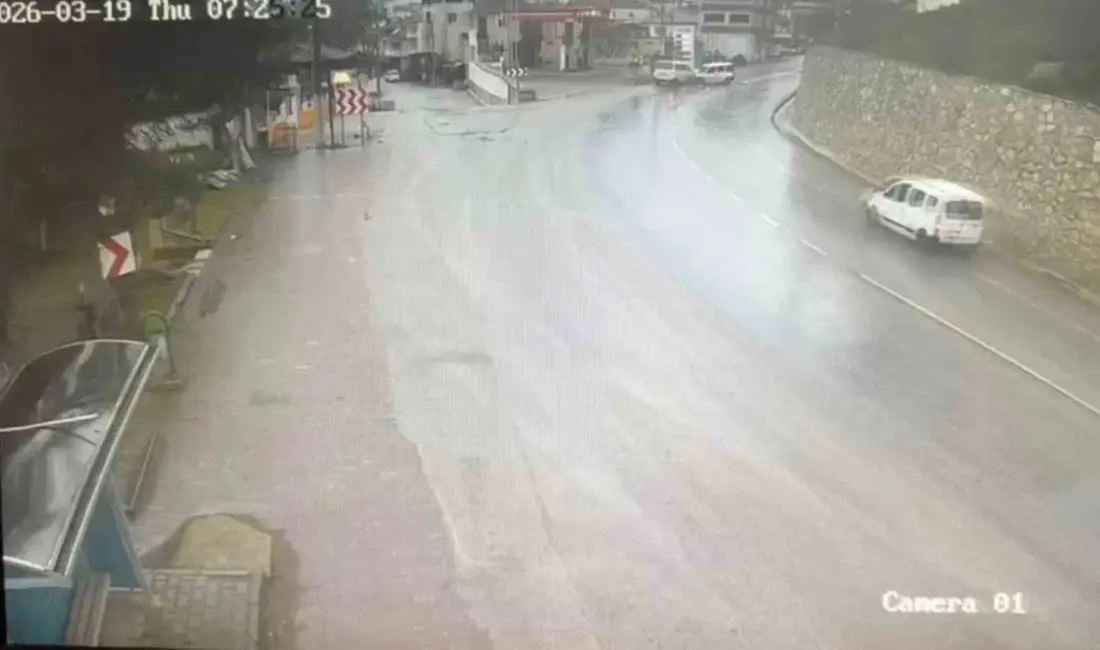 Bursa’da Ramazan Bayramı arifesinde sabah saatlerinde meydana gelen trafik kazasında