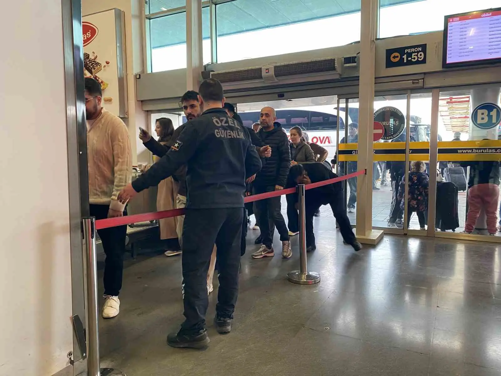 Ramazan Bayramı tatilinin üçüncü gününde Bursa’da dönüş hareketliliği başladı. Tatil