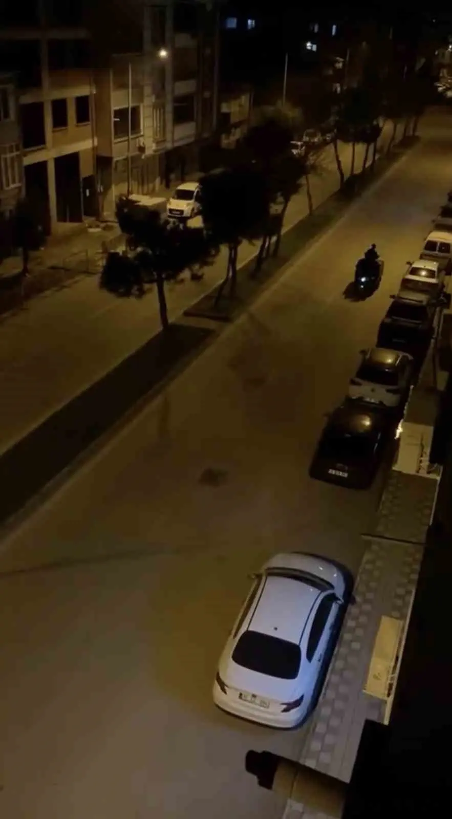 Bursa’da sahur davulcuları bu yıl farklı bir yöntem kullanıyor. Yürümek