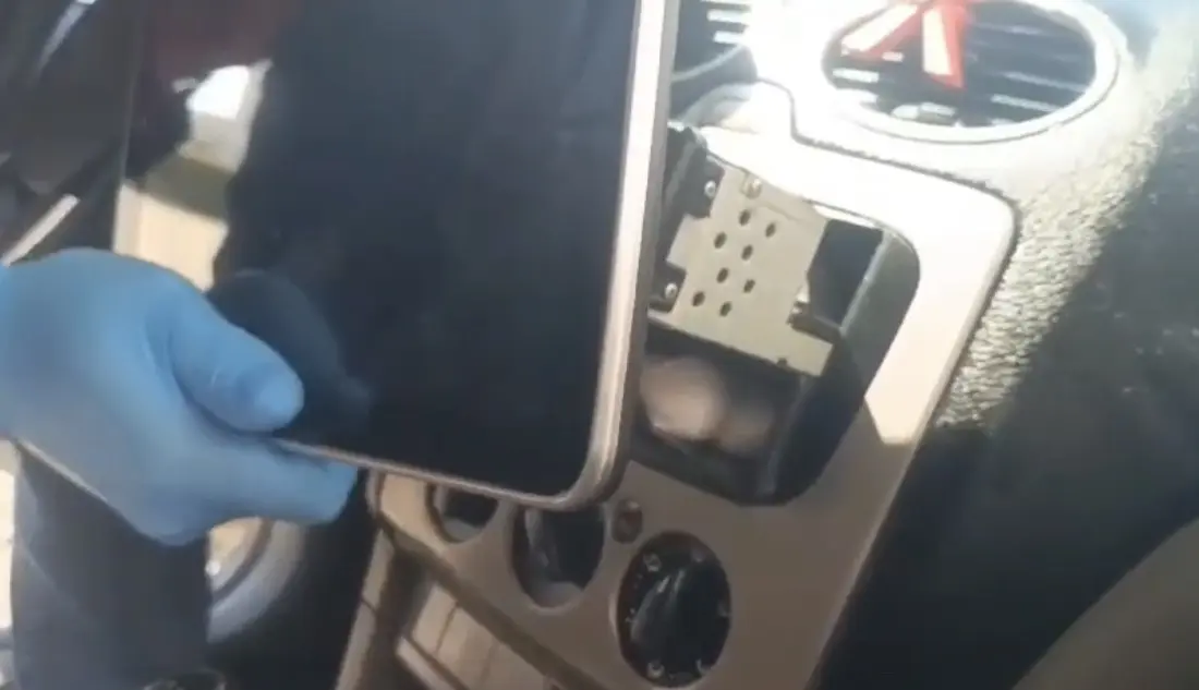 Bursa’da jandarma ekiplerinin düzenlediği uyuşturucu operasyonunda çok sayıda uyuşturucu madde