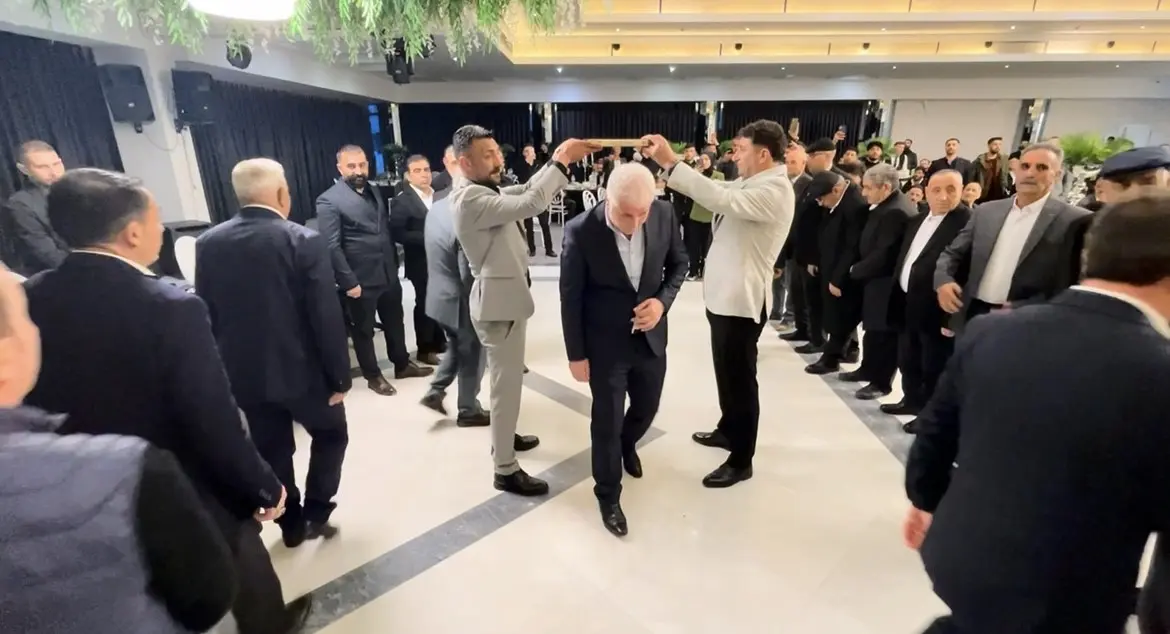 Bursa’nın Nilüfer ilçesinde bir kafede çıkan ve 6 kişinin yaralandığı