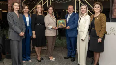 Bursa’nın iş dünyası ve sivil toplum temsilcisi kadınları, ’Kadın Dayanışmasıyla