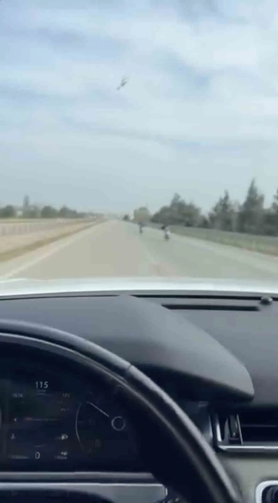 Bursa’da karayolunda kaydedilen görüntüler trafikteki tehlikeyi bir kez daha gözler