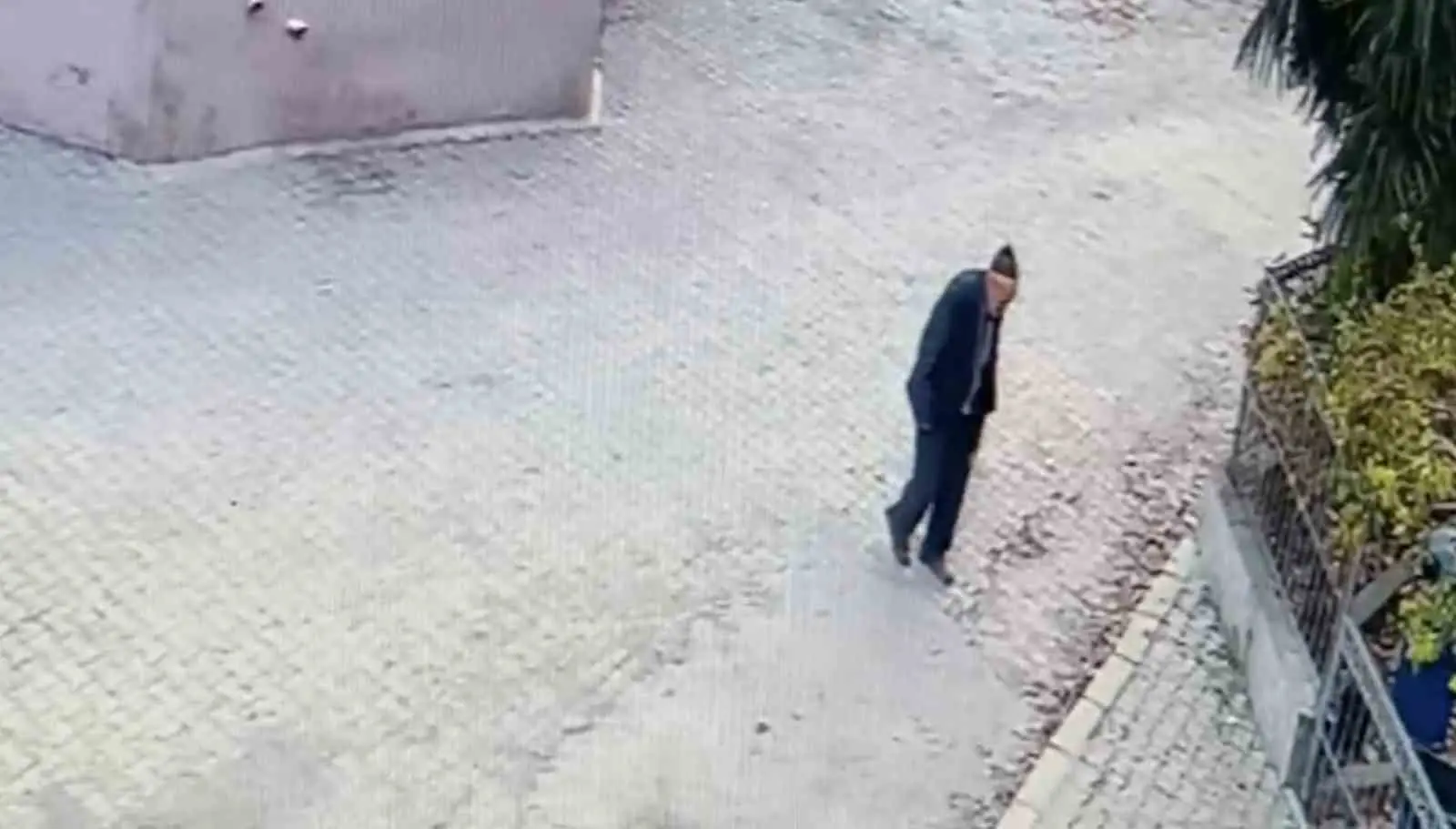 Bursa’da yaşayan 80 yaşındaki alzaymır hastası Mustafa Abi’den 28 Kasım