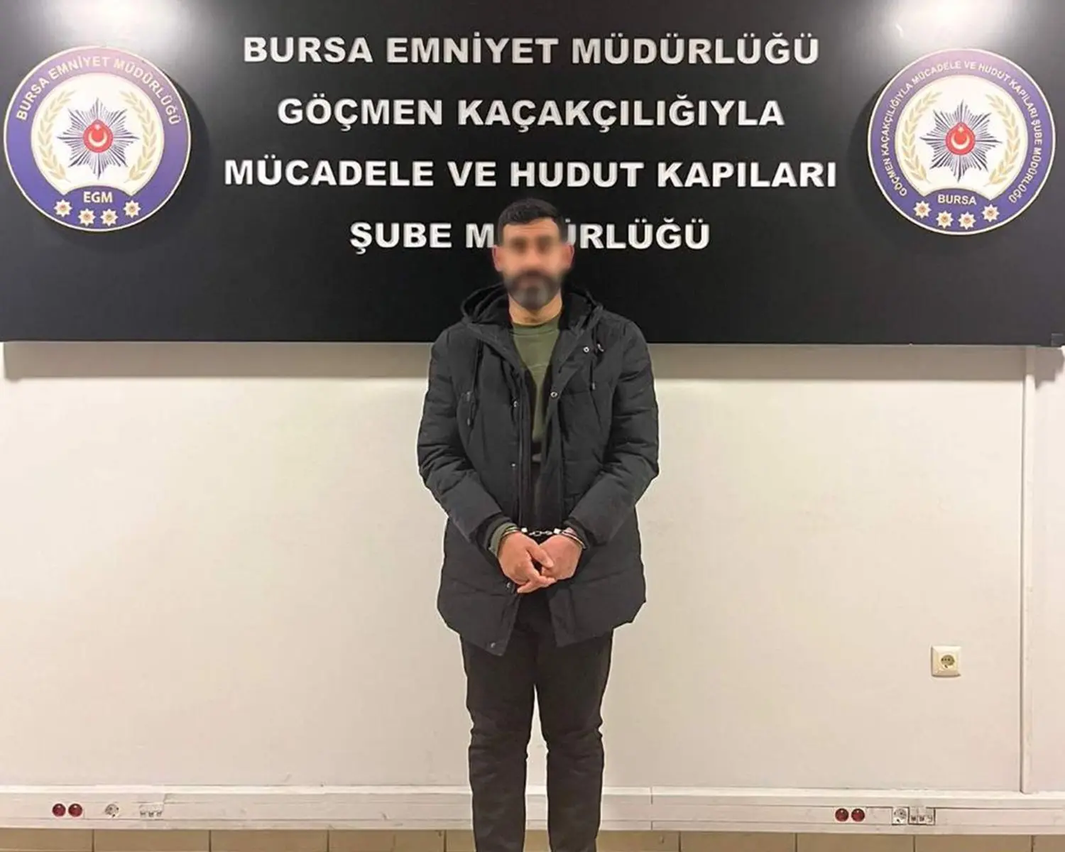 Bursa’da kendisini avukat olarak tanıtarak yabancı uyruklu şahısları dolandırmaya çalışan